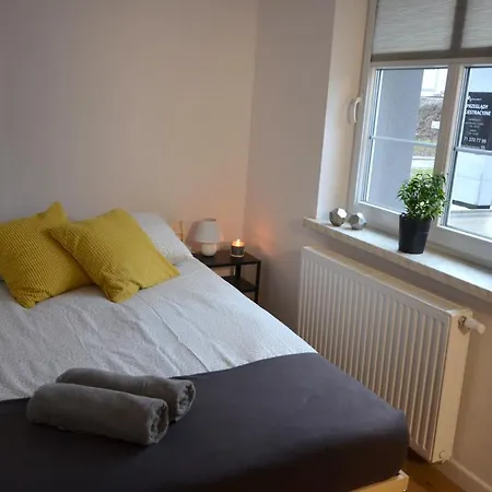 55 - Darmowy Parking Hostel